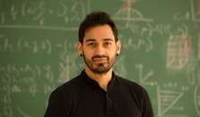 Quantum theory of photon emission in current-driven single-molecule tunnel junctions