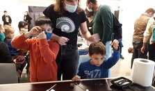 Scale your world and discover quantum physics at Naukas Kids