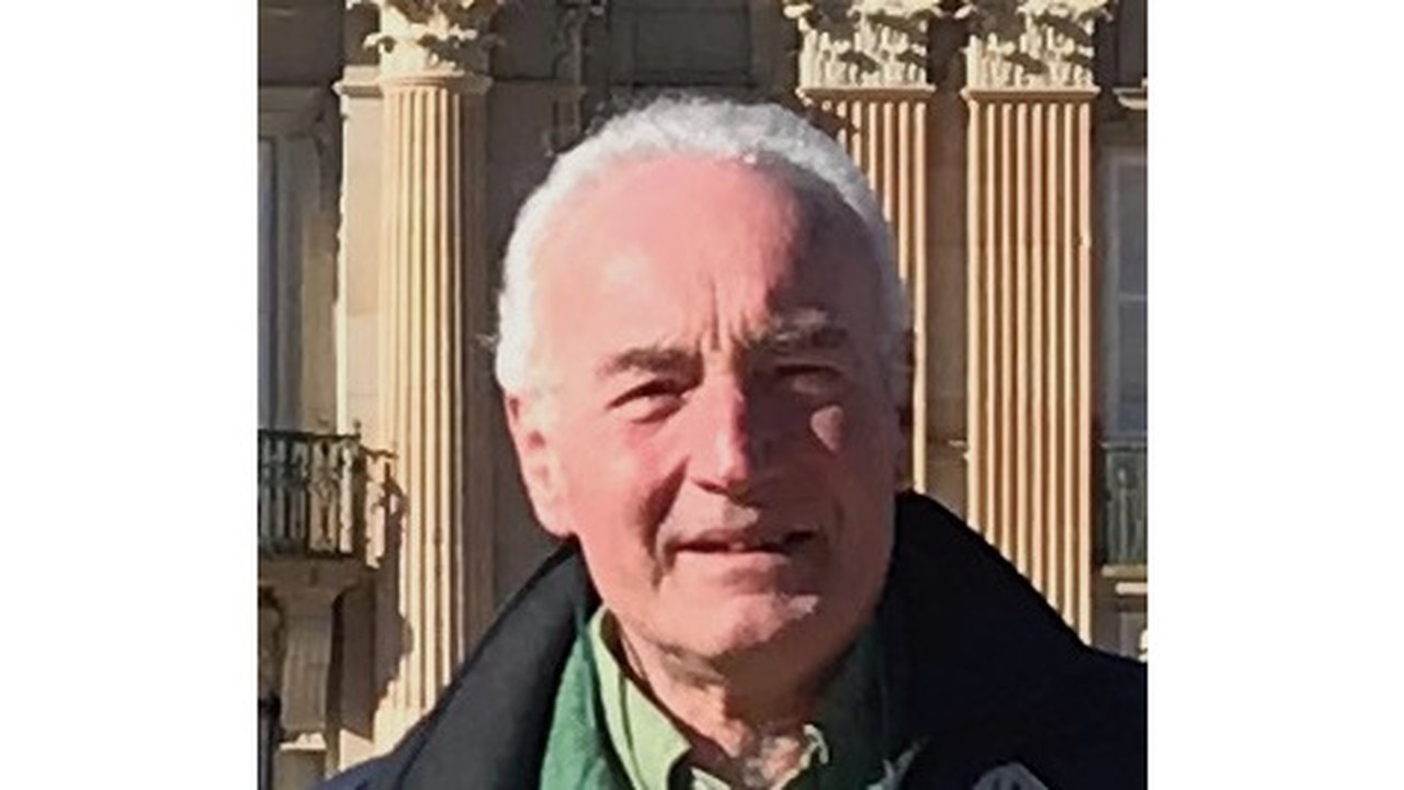 Adiabaticity and Quantum Geometry