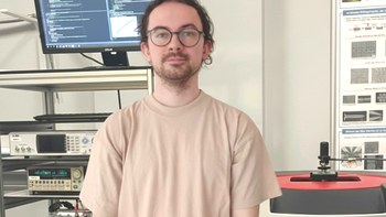 PhD thesis defense: Tunable Spin-Charge Interconversion in 2D Materials and Ferromagnets