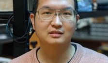 Superfluid Spin Transport in the van der Waals Antiferromagnetic Insulator