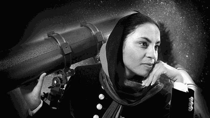 Carreras inspiradoras: Diálogo con Amena Karimyan sobre astronomía y desarrollo científico en Afganistán