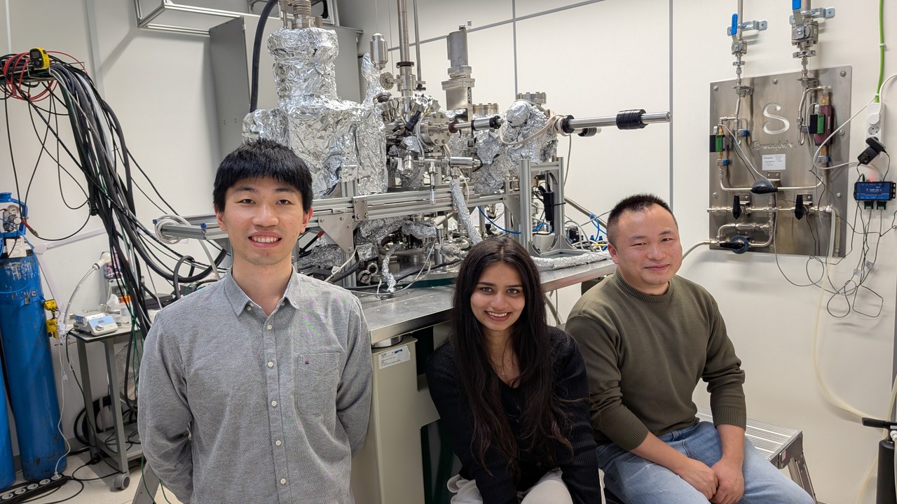 Observan por primera vez una banda electrónica “obstruida” en un material cuántico bidimensional