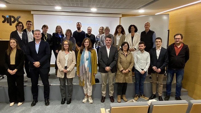 Juntas Generales de Gipuzkoa visitan el DIPC