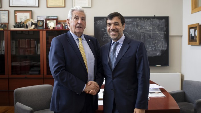 Kutxabank se suma al Patronato del DIPC para impulsar la ciencia de excelencia en Euskadi