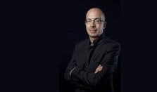 Conferencia de Jorge Volpi, "Inventar futuros. Los cruces de la imaginación científica y la imaginación artística"