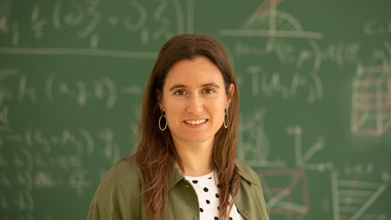 Maria Navarro Gastiasoro nos hablará de la física de los materiales cuánticos presentes en nuestra sociedad Maria Navarro Gastiasoro nos hablará de la física de los materiales cuánticos presentes en nuestra sociedad