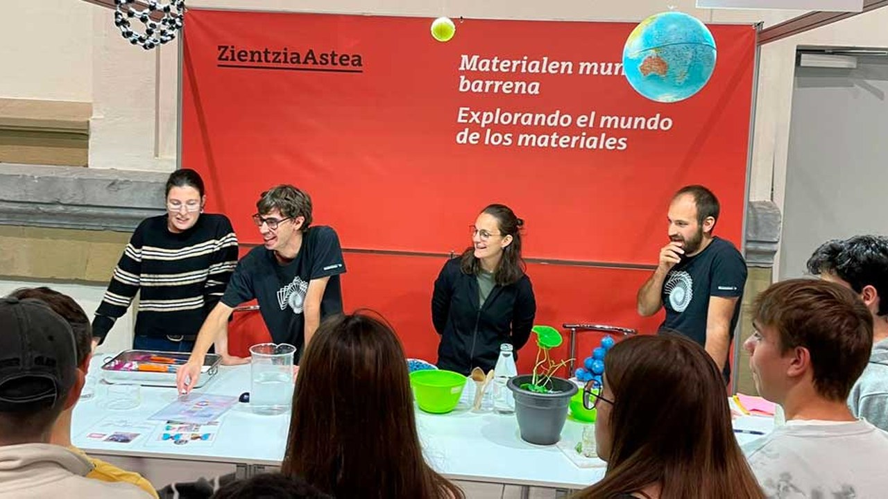 "Explorando el mundo de los materiales", un txoko para todos los públicos